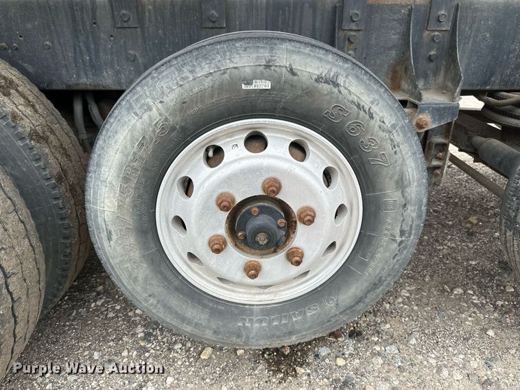 image for item EB2651 2007 International 7700 dump truck