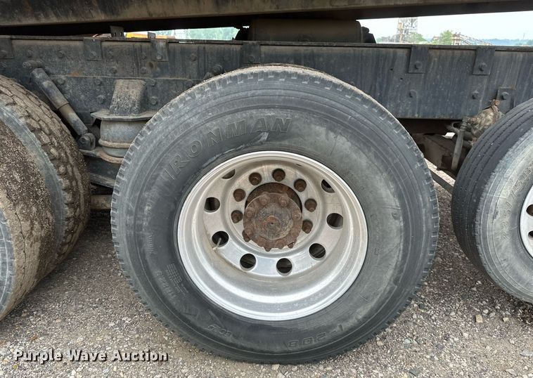 image for item EB2651 2007 International 7700 dump truck