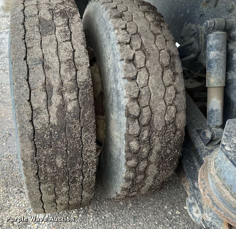 image for item EB2651 2007 International 7700 dump truck