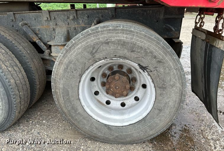 image for item EB2651 2007 International 7700 dump truck