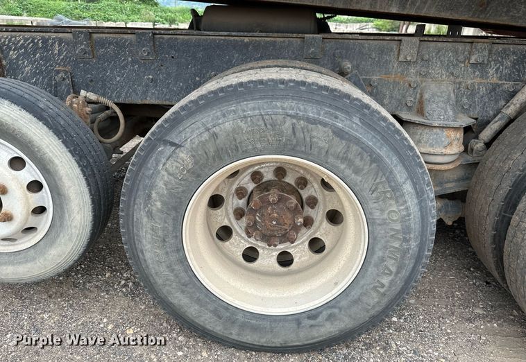 image for item EB2651 2007 International 7700 dump truck