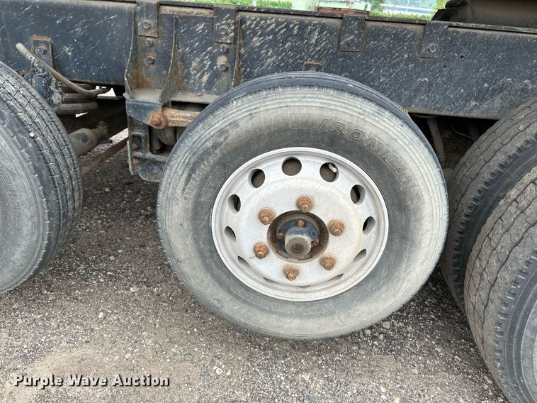 image for item EB2651 2007 International 7700 dump truck