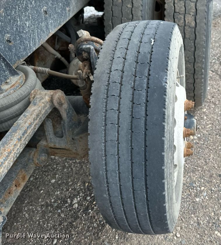 image for item EB2651 2007 International 7700 dump truck