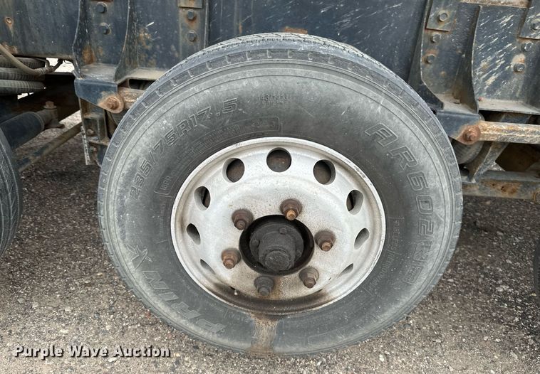 image for item EB2651 2007 International 7700 dump truck