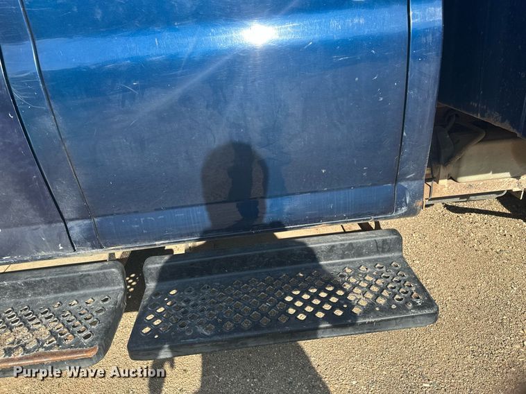 image for item EB2691 2004 Chevrolet C4500 Crew Cab dump truck