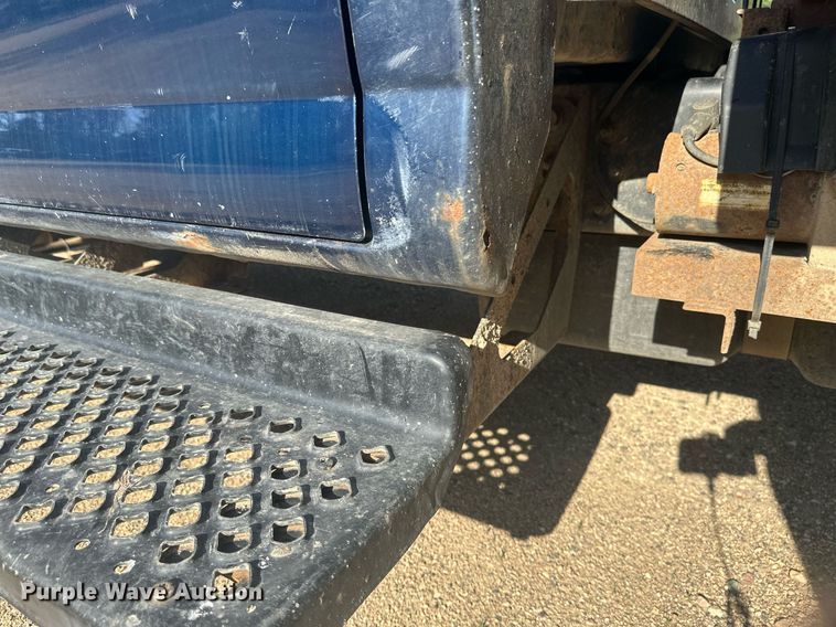 image for item EB2691 2004 Chevrolet C4500 Crew Cab dump truck