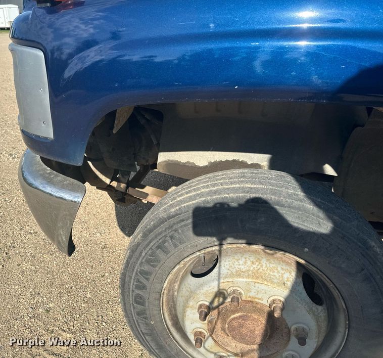 image for item EB2691 2004 Chevrolet C4500 Crew Cab dump truck