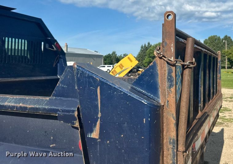 image for item EB2691 2004 Chevrolet C4500 Crew Cab dump truck