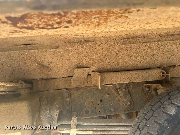 image for item EB2691 2004 Chevrolet C4500 Crew Cab dump truck