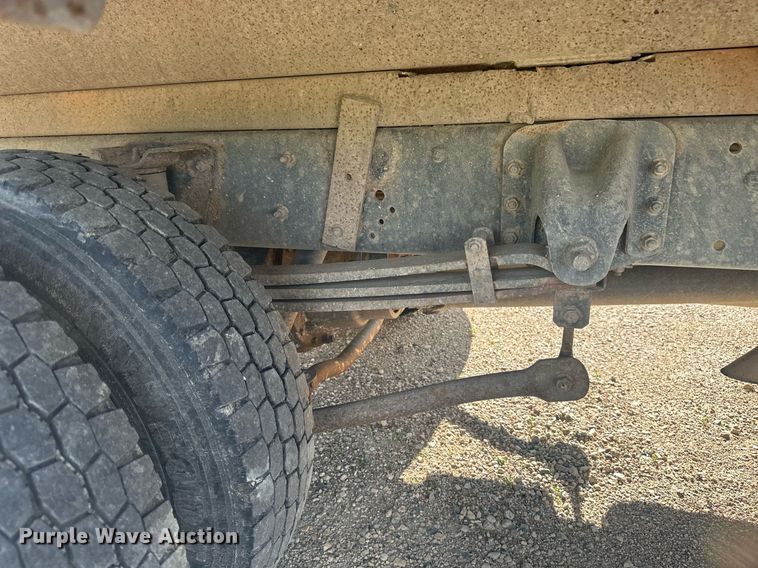 image for item EB2691 2004 Chevrolet C4500 Crew Cab dump truck