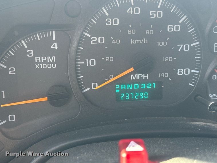 image for item EB2691 2004 Chevrolet C4500 Crew Cab dump truck