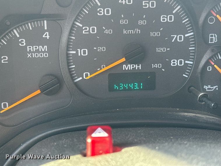 image for item EB2691 2004 Chevrolet C4500 Crew Cab dump truck