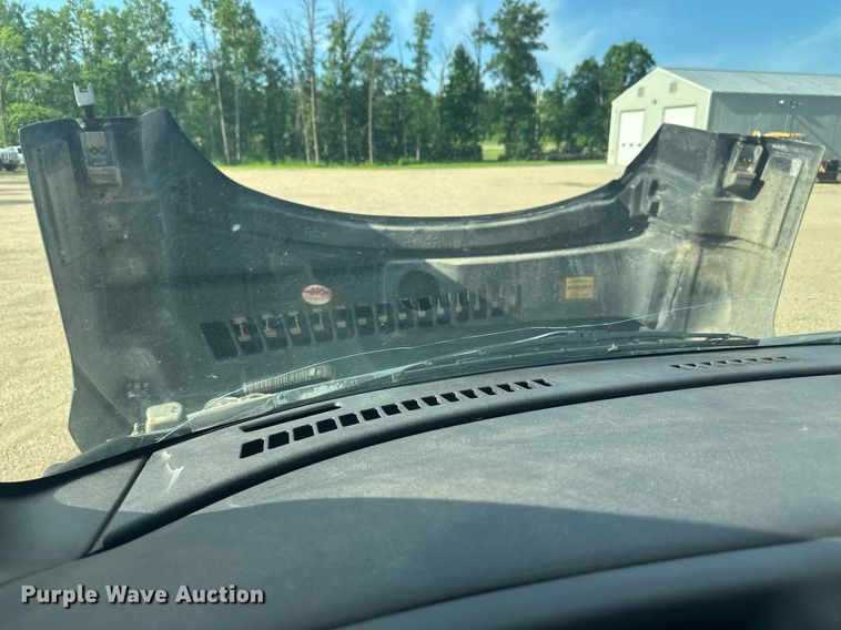 image for item EB2691 2004 Chevrolet C4500 Crew Cab dump truck