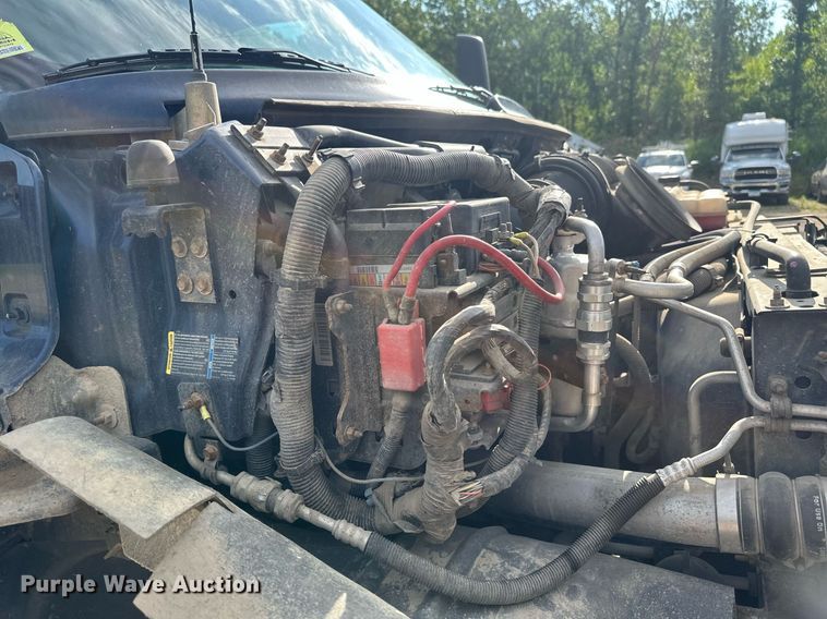 image for item EB2691 2004 Chevrolet C4500 Crew Cab dump truck