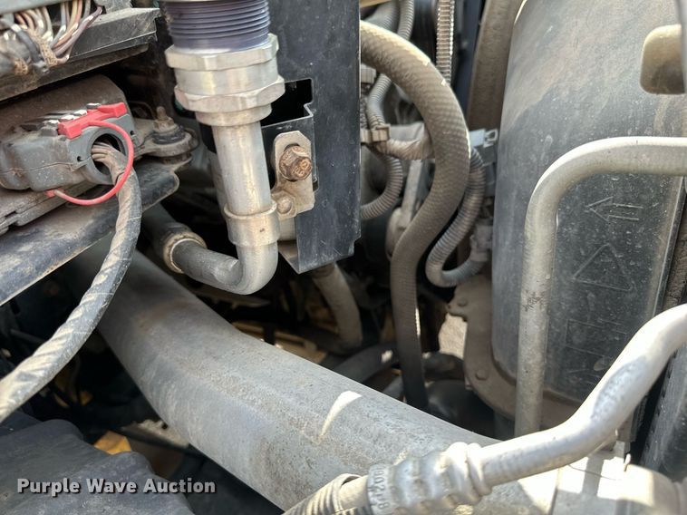 image for item EB2691 2004 Chevrolet C4500 Crew Cab dump truck