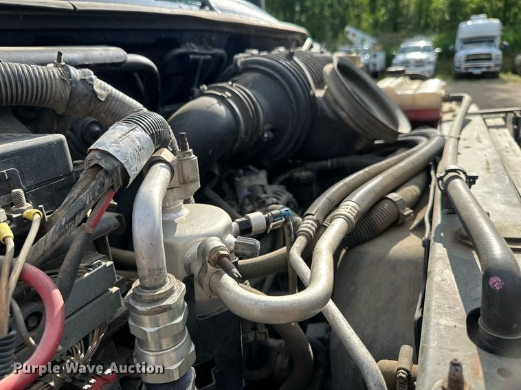 image for item EB2691 2004 Chevrolet C4500 Crew Cab dump truck