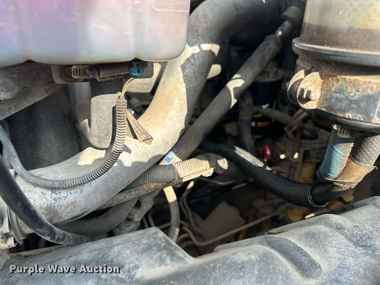 image for item EB2691 2004 Chevrolet C4500 Crew Cab dump truck