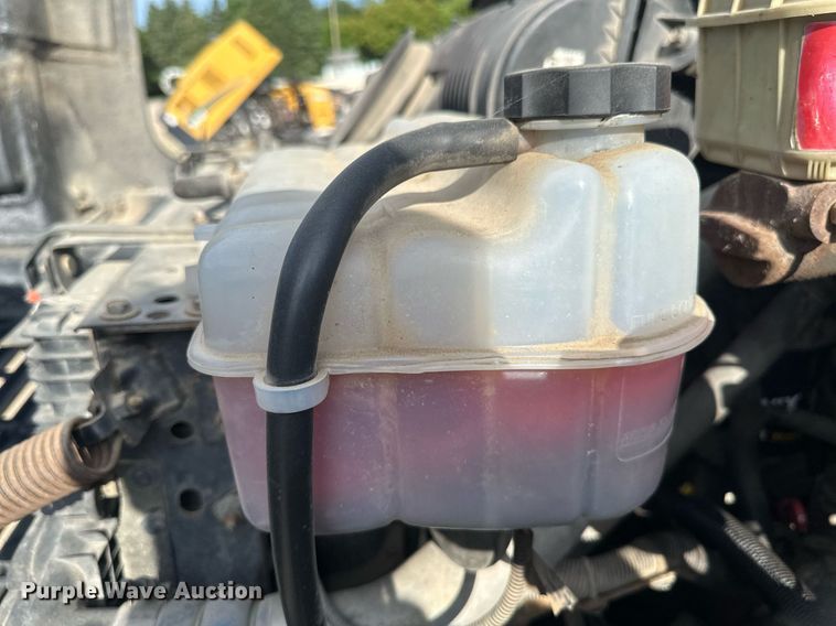 image for item EB2691 2004 Chevrolet C4500 Crew Cab dump truck