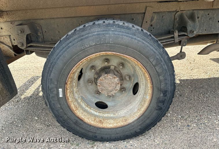 image for item EB2691 2004 Chevrolet C4500 Crew Cab dump truck