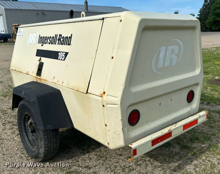 image for item EB2693 1994 Ingersoll Rand 185 air compressor