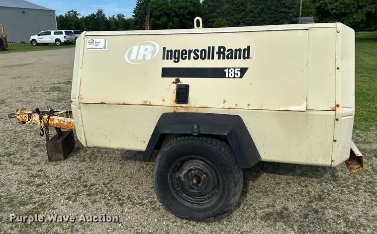 image for item EB2693 1994 Ingersoll Rand 185 air compressor