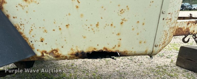 image for item EB2693 1994 Ingersoll Rand 185 air compressor