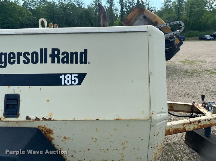 image for item EB2693 1994 Ingersoll Rand 185 air compressor