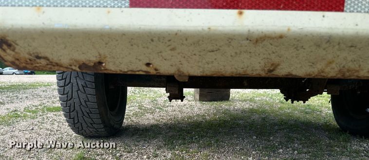 image for item EB2693 1994 Ingersoll Rand 185 air compressor