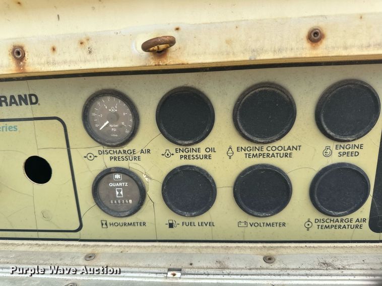 image for item EB2693 1994 Ingersoll Rand 185 air compressor