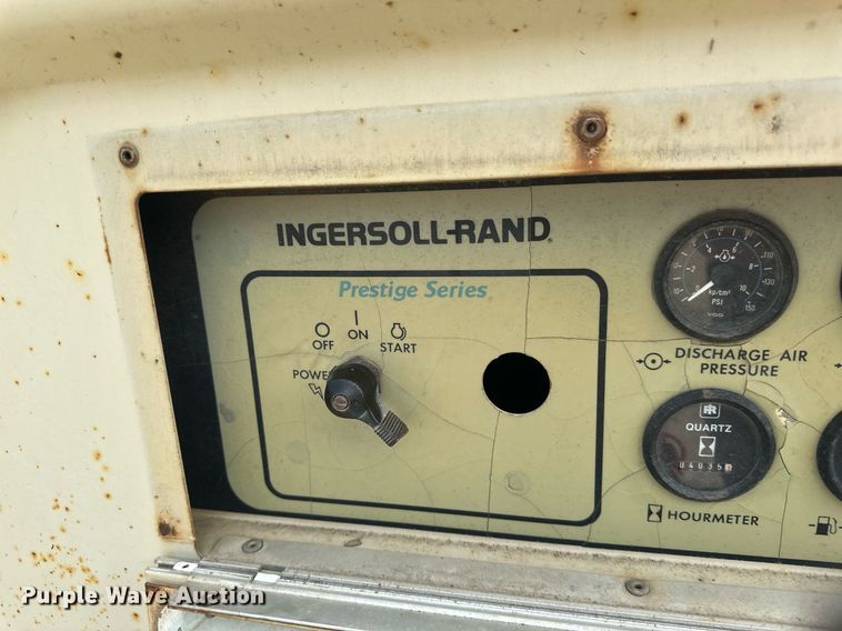 image for item EB2693 1994 Ingersoll Rand 185 air compressor
