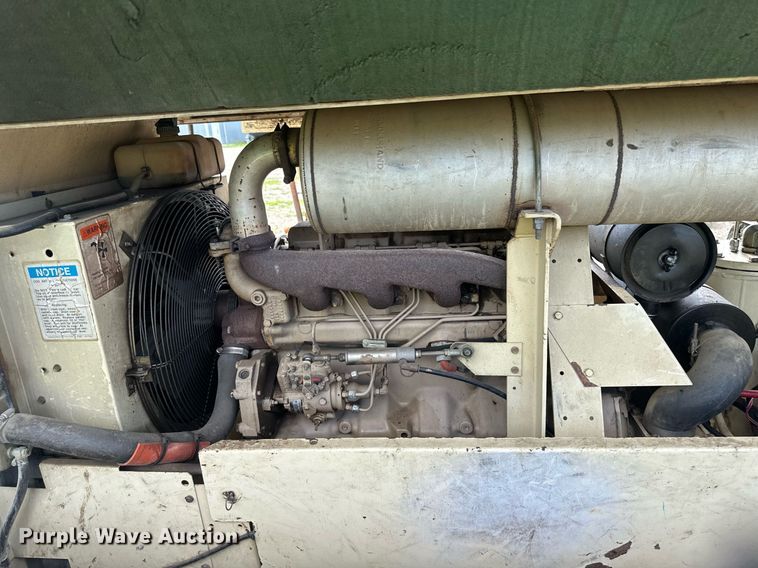 image for item EB2693 1994 Ingersoll Rand 185 air compressor