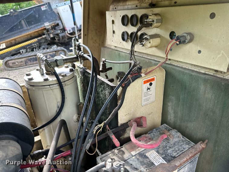 image for item EB2693 1994 Ingersoll Rand 185 air compressor