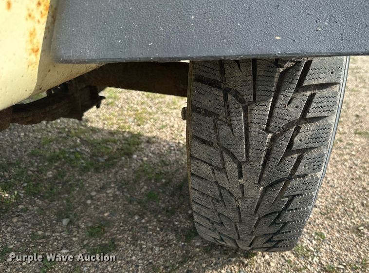 image for item EB2693 1994 Ingersoll Rand 185 air compressor