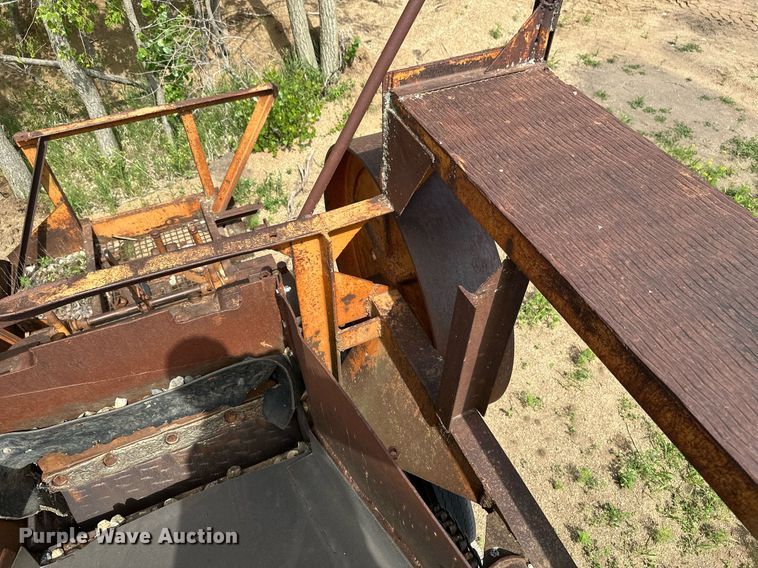 image for item EB2698 Diamond jaw crusher