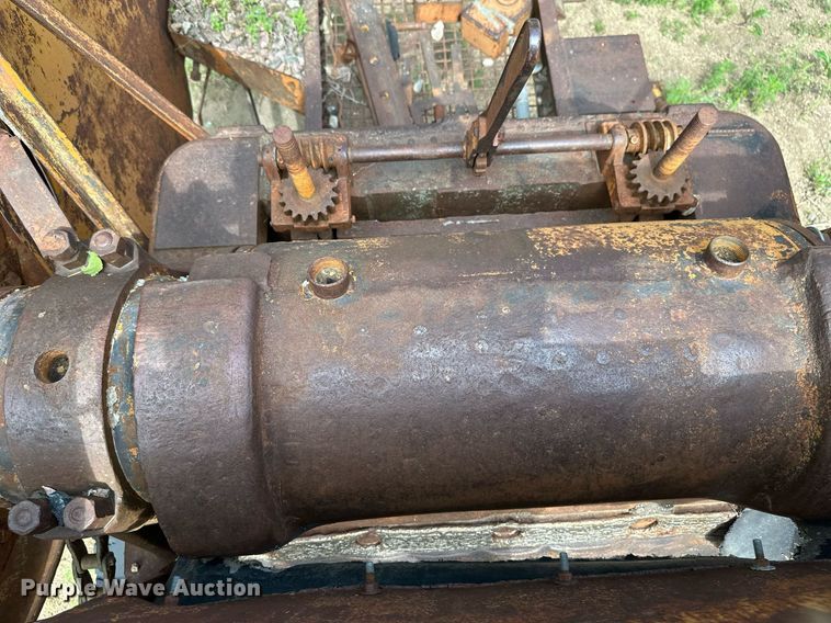 image for item EB2698 Diamond jaw crusher