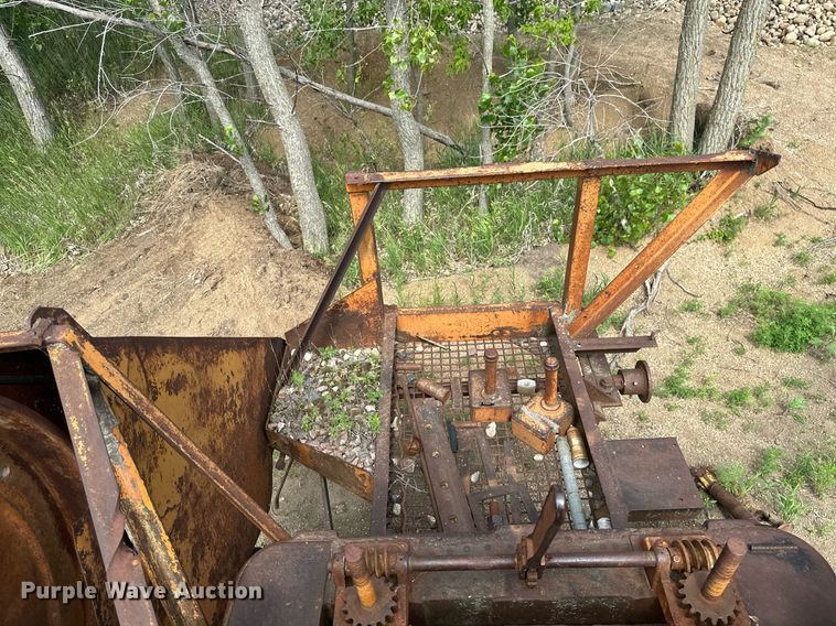 image for item EB2698 Diamond jaw crusher