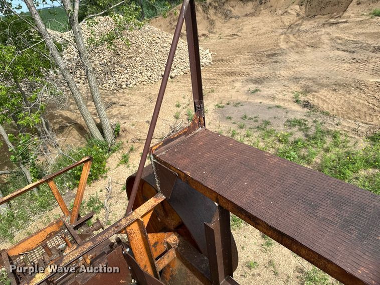 image for item EB2698 Diamond jaw crusher