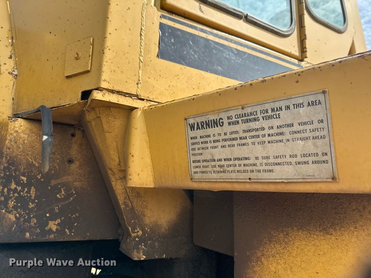 image for item EB2699 1972 Caterpillar 980B wheel loader