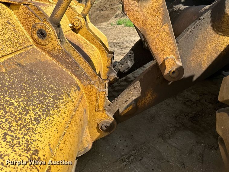 image for item EB2699 1972 Caterpillar 980B wheel loader