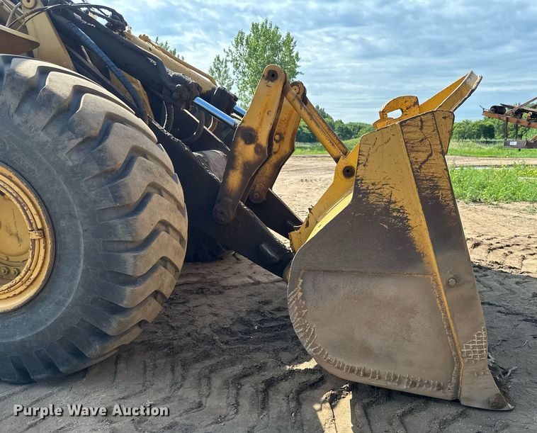 image for item EB2699 1972 Caterpillar 980B wheel loader