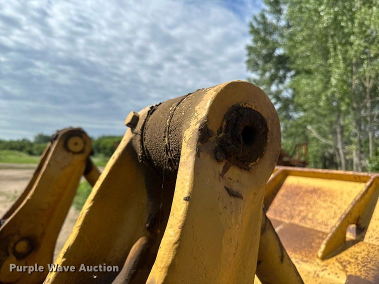 image for item EB2699 1972 Caterpillar 980B wheel loader