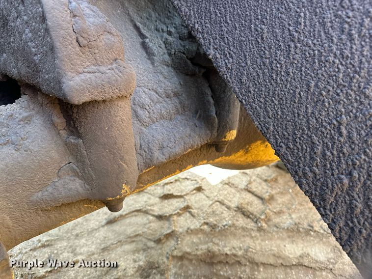 image for item EB2699 1972 Caterpillar 980B wheel loader