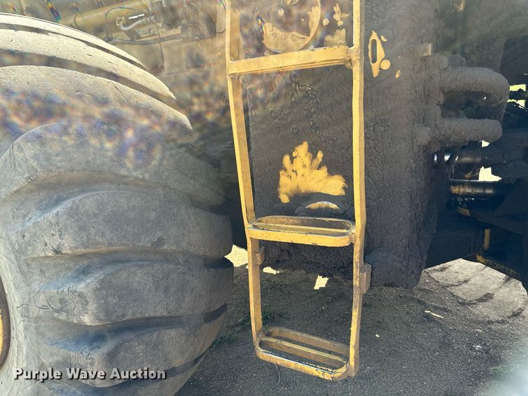 image for item EB2699 1972 Caterpillar 980B wheel loader