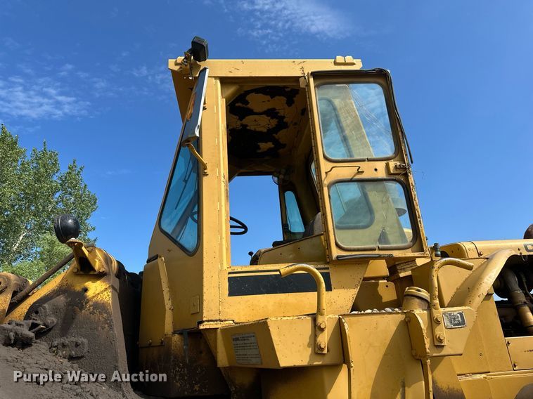 image for item EB2699 1972 Caterpillar 980B wheel loader