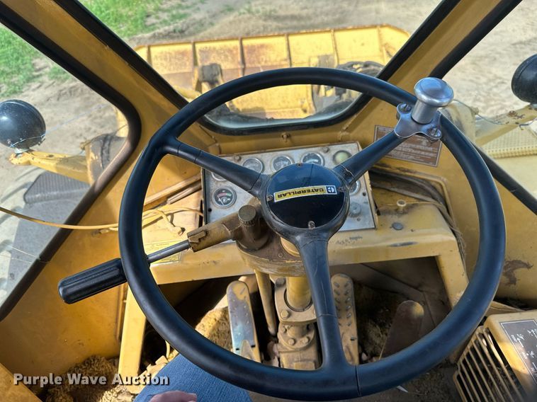 image for item EB2699 1972 Caterpillar 980B wheel loader