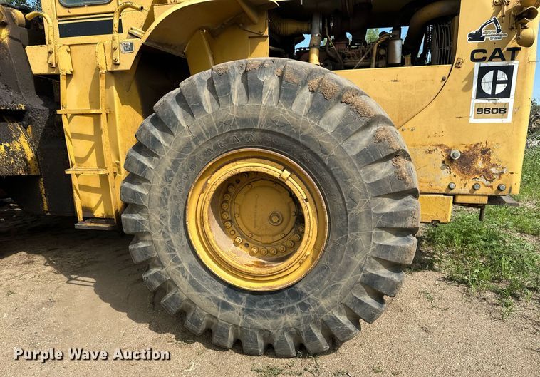 image for item EB2699 1972 Caterpillar 980B wheel loader
