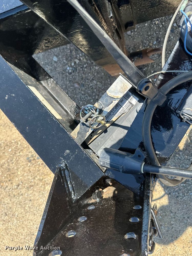 image for item EB2707 2007 Big Tow equipment trailer