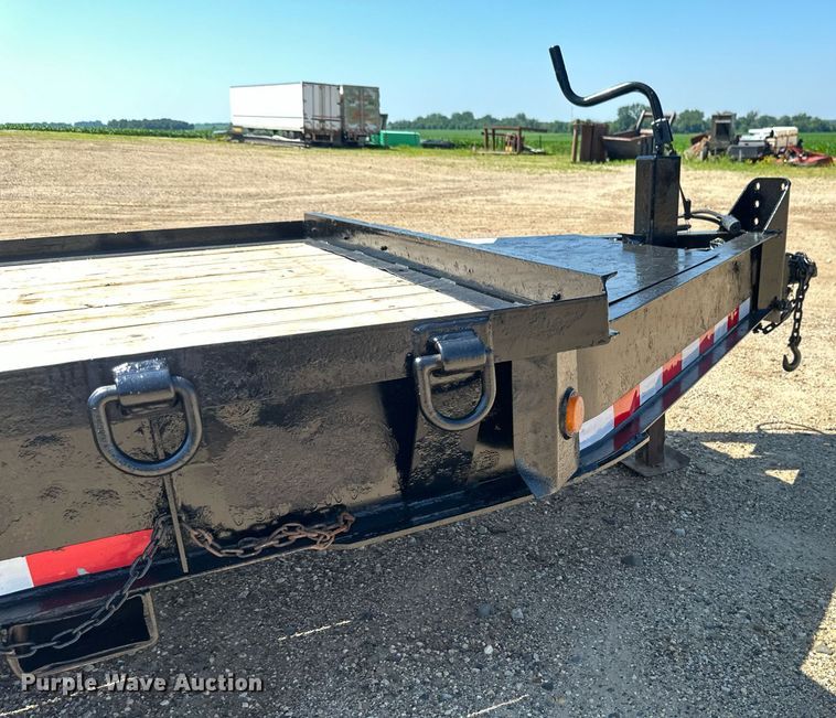 image for item EB2707 2007 Big Tow equipment trailer