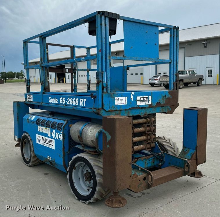 image for item EB2716 2006 Genie GS2668 RT scissor lift
