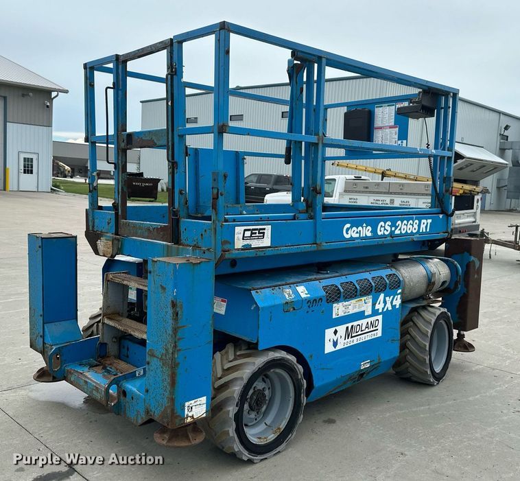 image for item EB2716 2006 Genie GS2668 RT scissor lift